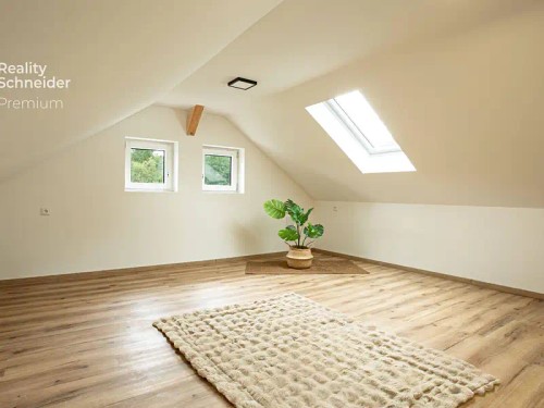 Prodaná  chata 70 m², pozemek 359 m²