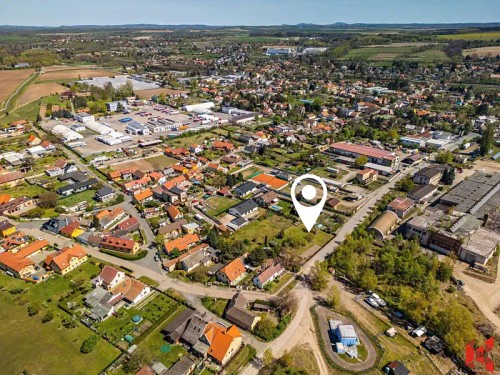 Prodej stavebního pozemku 606 m²