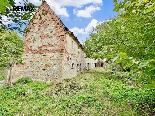 Prodej stavebního pozemku 889 m²