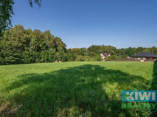 Prodej stavebního pozemku 1000 m²