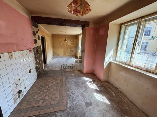 Prodej domu 200 m², pozemek 1379 m²