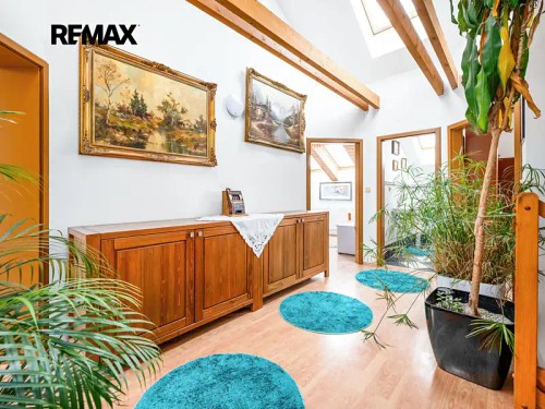 Prodej domu 320 m², pozemek 3335 m²