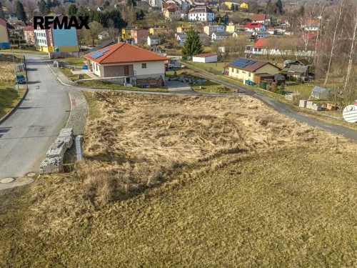 Prodej stavebního pozemku 988 m²