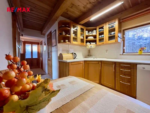 Prodej chaty 142 m², pozemek 389 m²