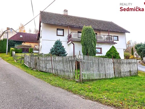 Prodej domu 318 m², pozemek 1300 m²