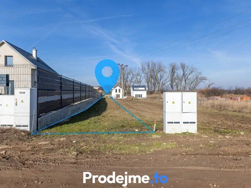 Prodej stavebního pozemku 1608 m²