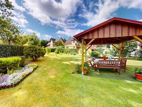 Prodej domu 350 m², pozemek 2393 m²