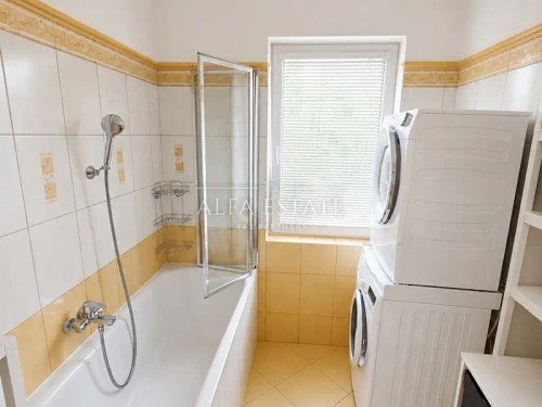 Prodej bytu 4+kk 97 m²