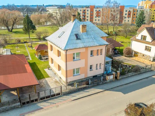 Prodej domu 216 m², pozemek 1311 m²