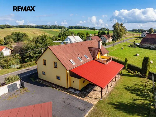 Prodej domu 361 m², pozemek 1335 m²