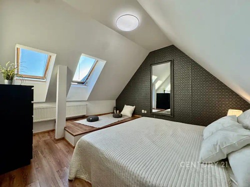 Prodaný atypický byt 86 m²