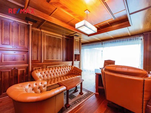 Prodej domu 365 m², pozemek 623 m²