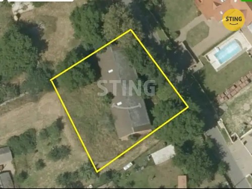 Prodej stavebního pozemku 998 m²