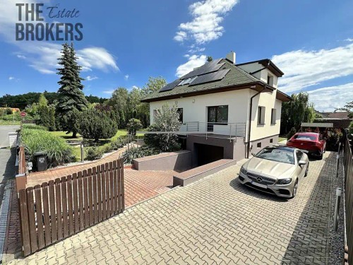 Prodej domu 229 m², pozemek 1080 m²