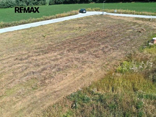 Prodej stavebního pozemku 1416 m²