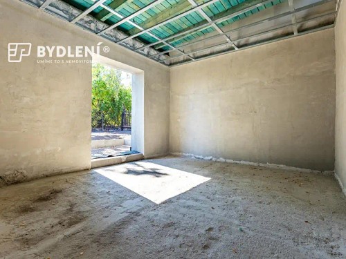 Prodej projektu 153 m², pozemek 551 m²