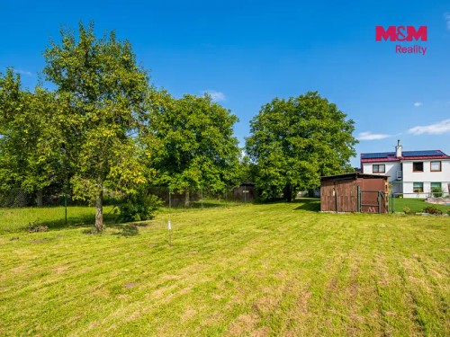 Prodej stavebního pozemku 1676 m²