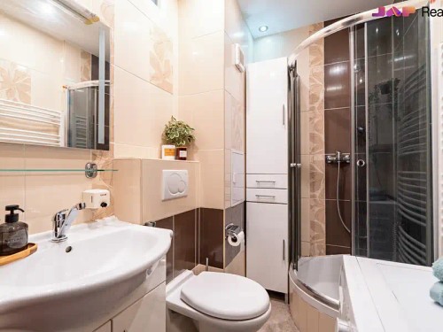 Prodej bytu 1+kk 27 m²