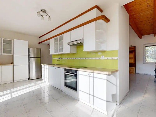 Prodej domu 145 m², pozemek 1372 m²