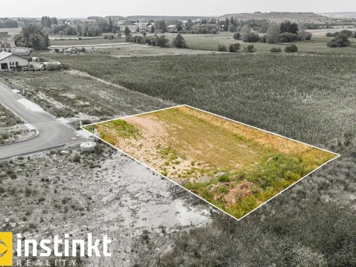 Prodej stavebního pozemku 1044 m²