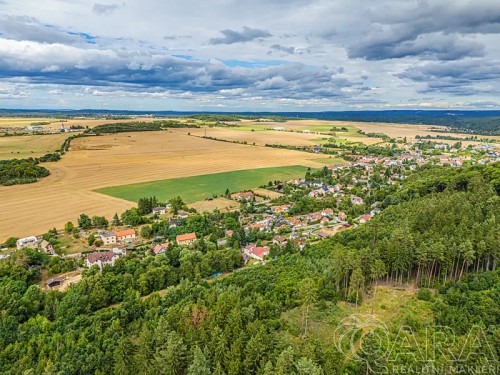 Prodej stavebního pozemku 912 m²