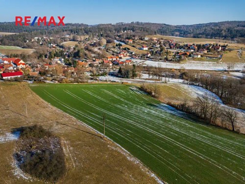 Prodej stavebního pozemku 1185 m²