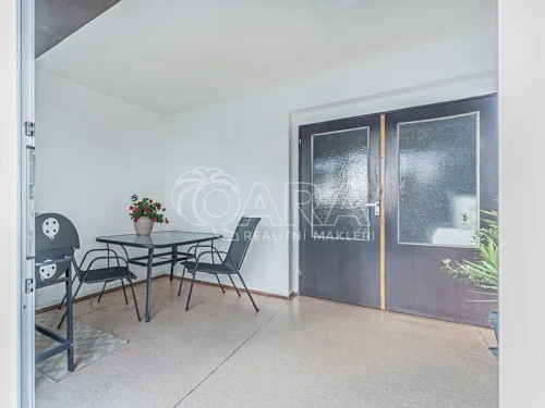 Prodej domu 220 m², pozemek 253 m²