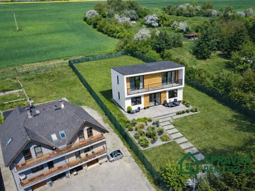 Prodej stavebního pozemku 1821 m²