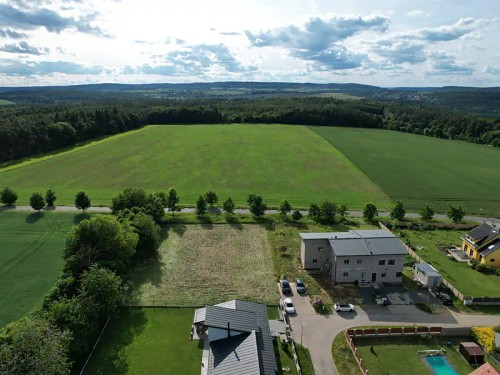 Prodej stavebního pozemku 1925 m²