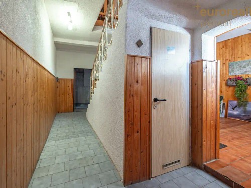 Prodej domu 250 m², pozemek 382 m²