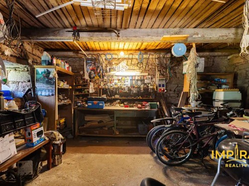 Prodej domu 300 m², pozemek 2937 m²