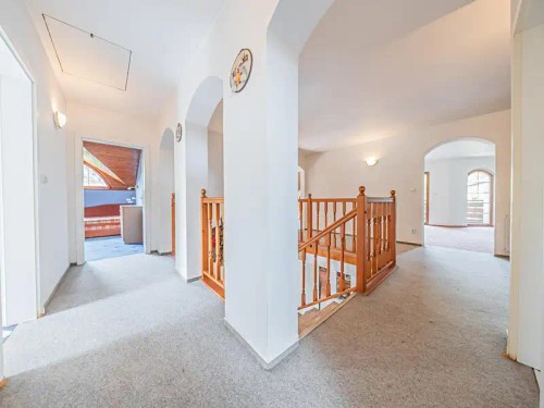 Prodej domu 370 m², pozemek 1856 m²