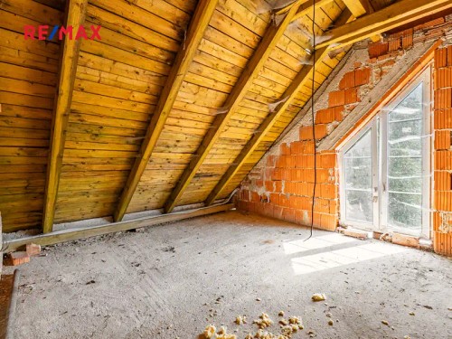 Prodej domu 533 m², pozemek 2105 m²