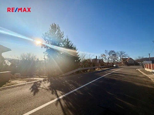 Prodej stavebního pozemku 1030 m²