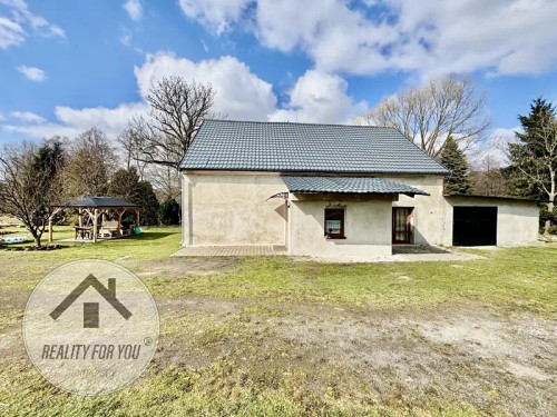 Prodej domu 240 m², pozemek 6384 m²