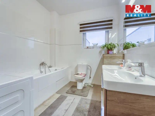 Prodej bytu 4+kk 94 m²