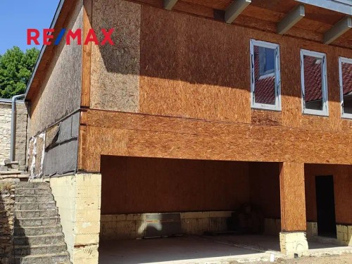 Prodej domu 665 m², pozemek 671 m²