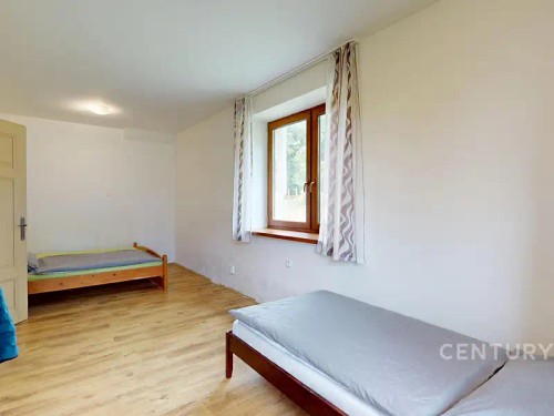 Prodej domu 180 m², pozemek 6300 m²