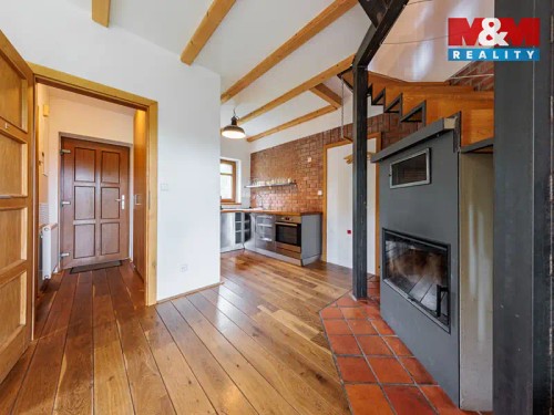 Prodej domu 183 m², pozemek 1211 m²
