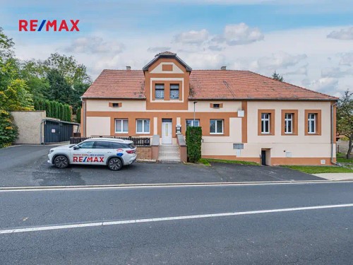 Prodej domu 670 m², pozemek 1786 m²