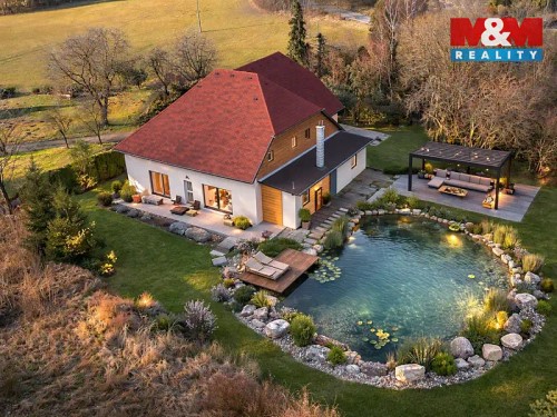 Prodej domu 400 m², pozemek 5480 m²