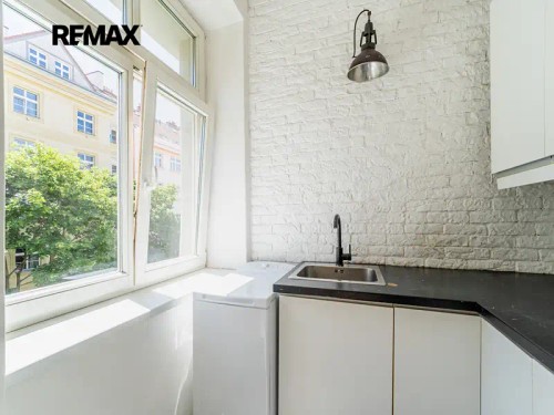 Prodej bytu 2+kk 56 m²