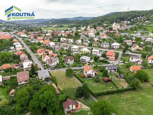 Prodej stavebního pozemku 1111 m²
