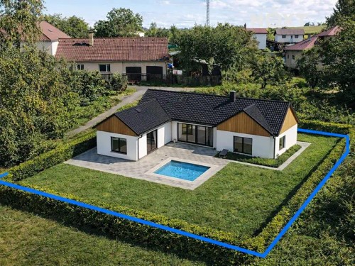 Prodej stavebního pozemku 900 m²