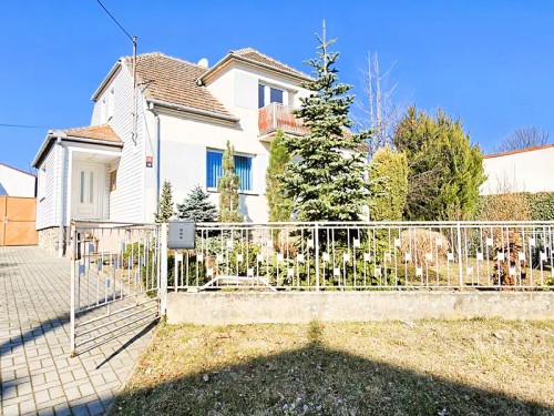 Prodej domu 200 m², pozemek 1951 m²