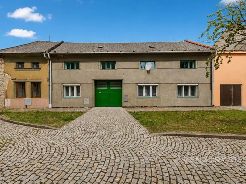 Prodej domu 140 m², pozemek 1778 m²