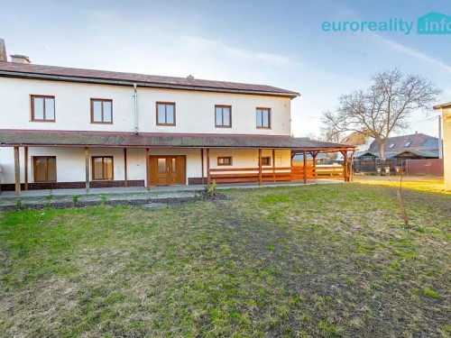 Prodej domu 272 m², pozemek 857 m²