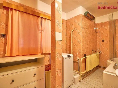 Prodej domu 318 m², pozemek 1300 m²