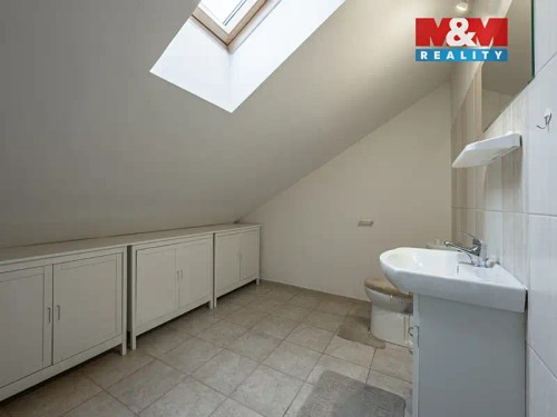 Prodej domu 160 m², pozemek 2058 m²