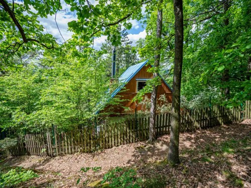 Prodej chaty 33 m², pozemek 33 m²